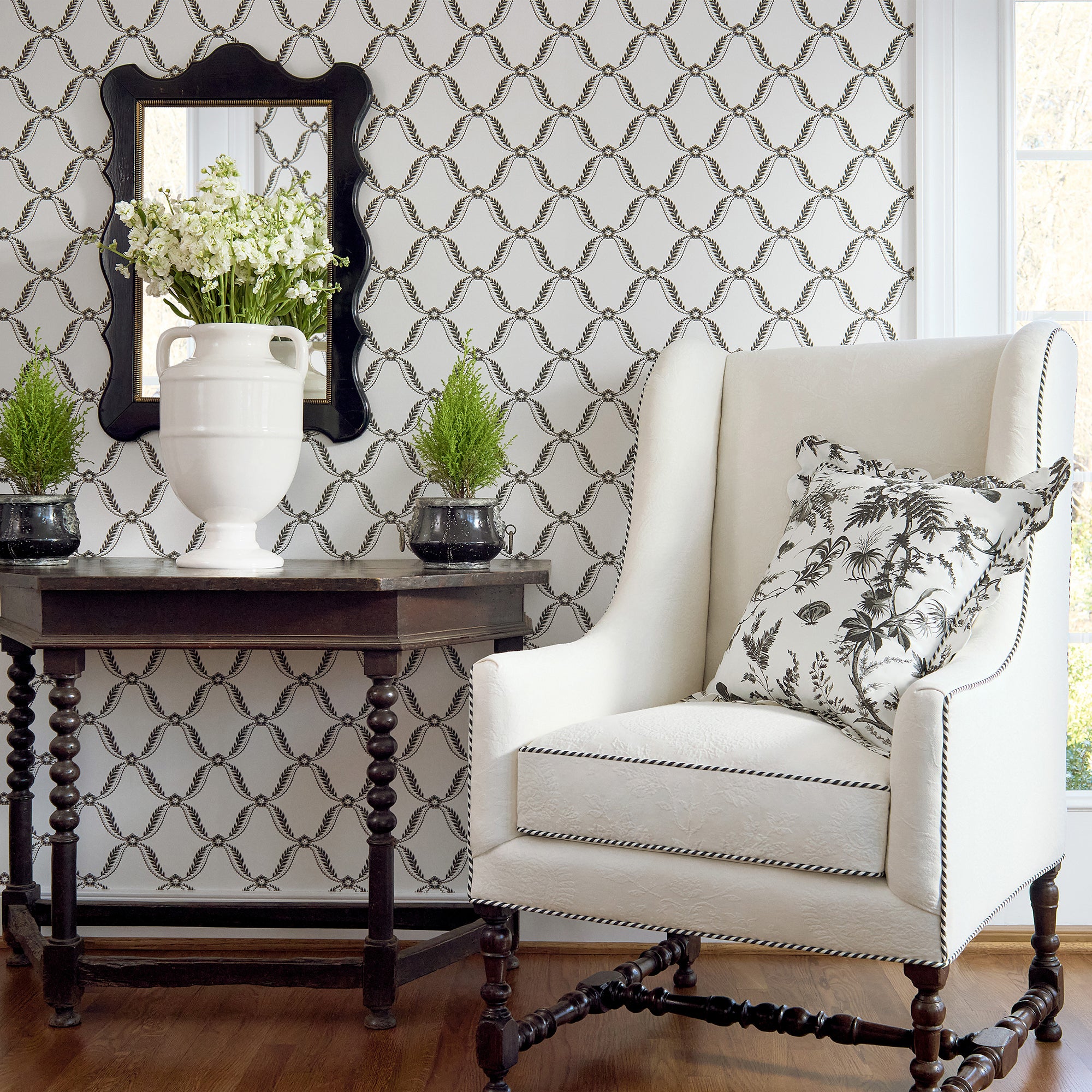 Bristol Tate Trellis Wallpaper