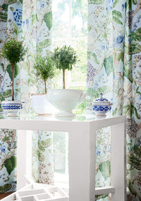 Grand Palace Hill Garden Wallpaper (Double Roll)