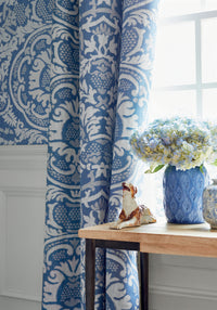 Heritage Earl Damask Wallpaper