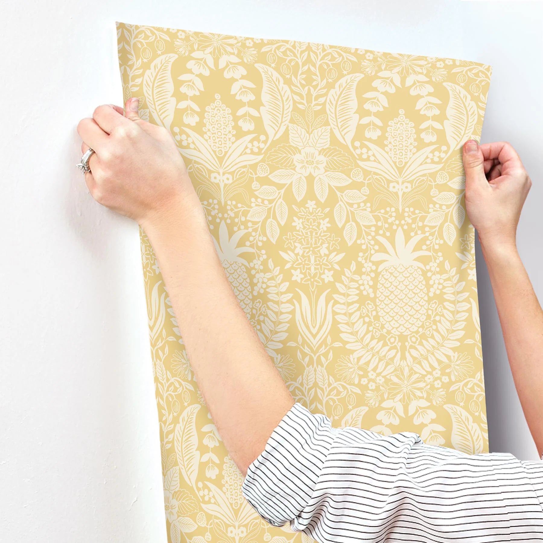 Pineapple Damask Wallpaper