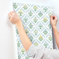 Estee Garden Wallpaper