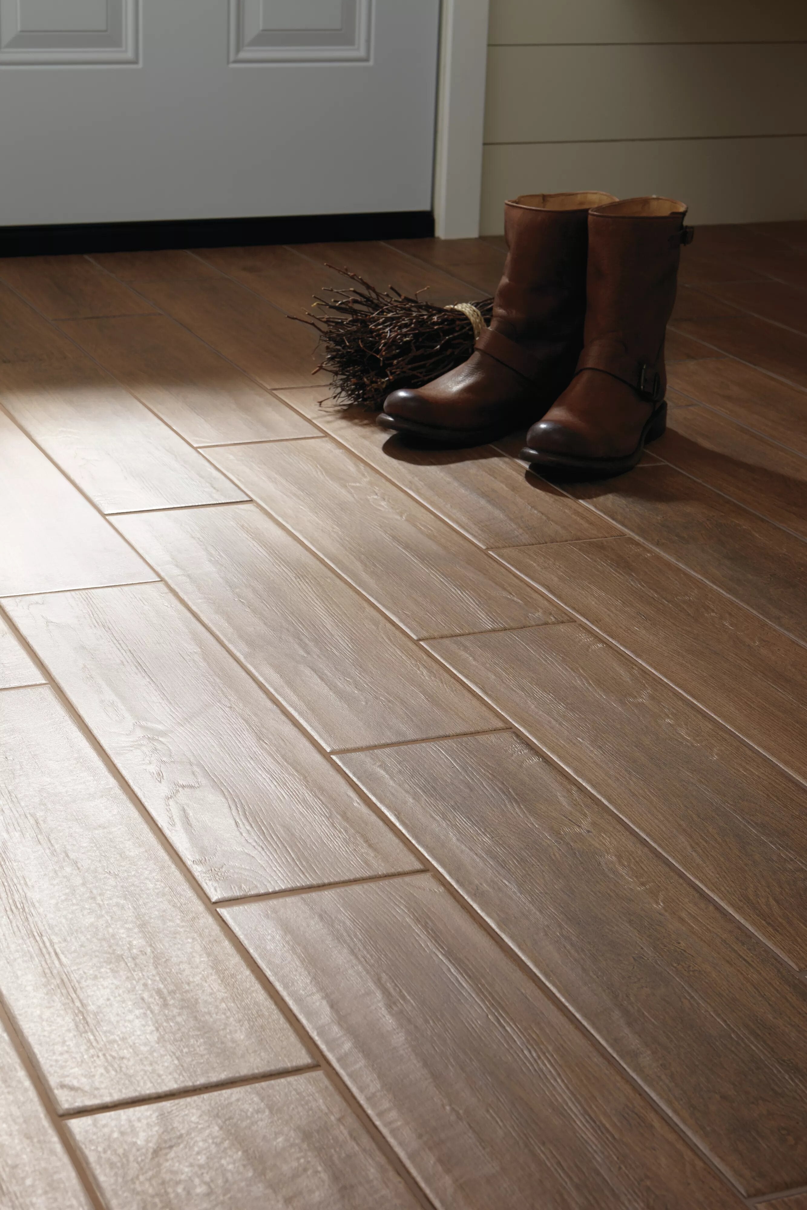 Daltile Willow Bend Wood Look Porcelain Plank Carton-Exeter Paint Stores